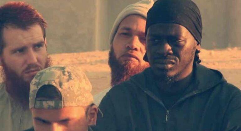 اشتباكات في حارم بريف إدلب خلال عملية أمنية استهدفت مخيم الفرنسيين بقيادة عمر أومسين عملية أمنية استهدفت مخيم الفرنسيين بقيادة عمر أومسين