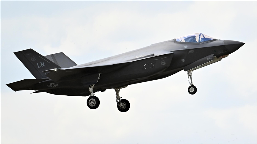 ضم صفقة F-35 السعودية إلى أسطولها