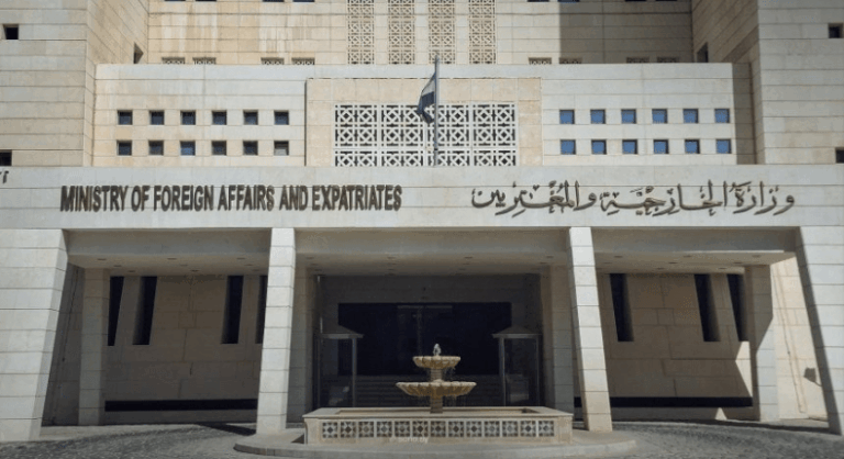 الخارجية السورية تعلن تفعيل الخدمات القنصلية في جدة عبر التطبيق الإلكتروني