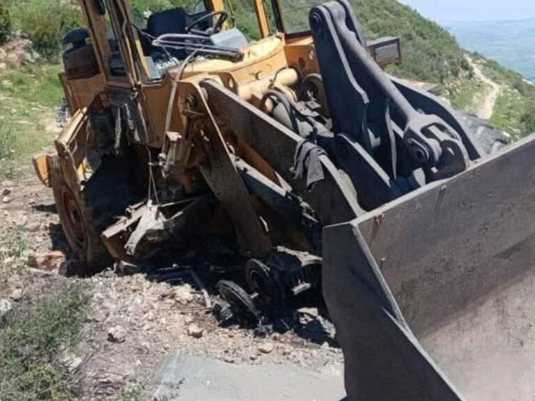 إصابة اثنين من كادر تطوير الغاب بانفجار لغم أرضي في ريف حماة
