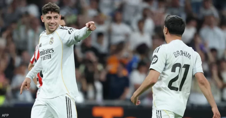 ريال مدريد يحقق في واقعة الشجار بين فالفيردي وتشواميني