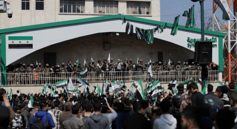 بين التعافي والتعايش: هل نجا السوريون حقا؟