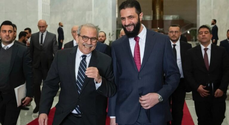 نواف سلام في دمشق.. خمس عُقد واختبار للعلاقة ما بعد الأسد