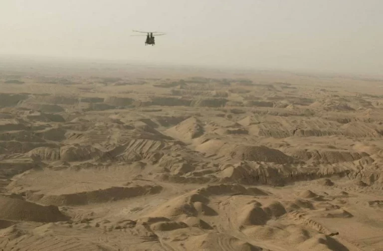 مسؤولان عراقيان: إسرائيل أقامت موقعاً سرياً في صحراء النجف بالتنسيق مع أمريكا
