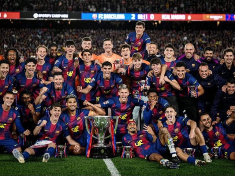 برشلونة يهزم ريال مدريد بالكلاسيكو ويتوج باللقب 29 في تاريخه