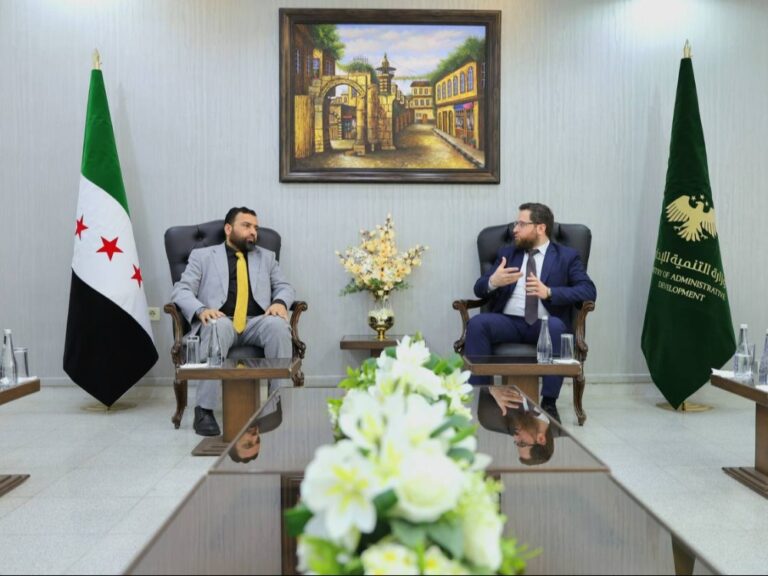 التنمية الإدارية والرقابة والتفتيش تبحثان خارطة طريق لاستقطاب الكفاءات الوطنية