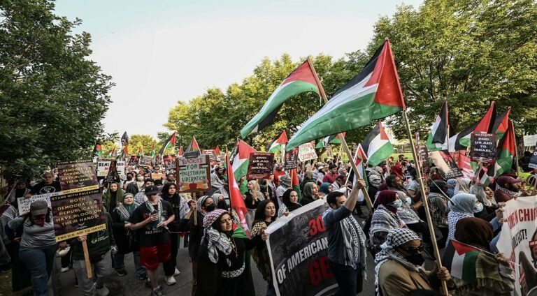 نتنياهو يعترف بانهيار صورة إسرائيل لدى الشباب الأمريكي وارتفاع تعاطفهم مع فلسطين