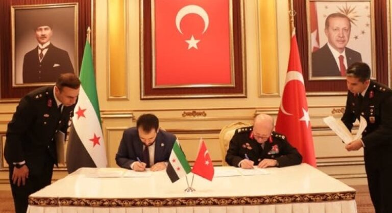 الداخلية السورية توقع بروتوكول تعاون مع قيادة قوات الدرك التركية