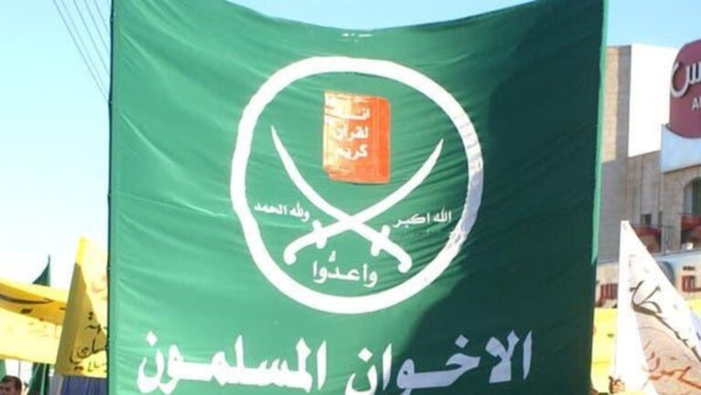 وزير سعودي يشن هجوما لاذعا على الإخوان المسلمين: أعذر من أنذر