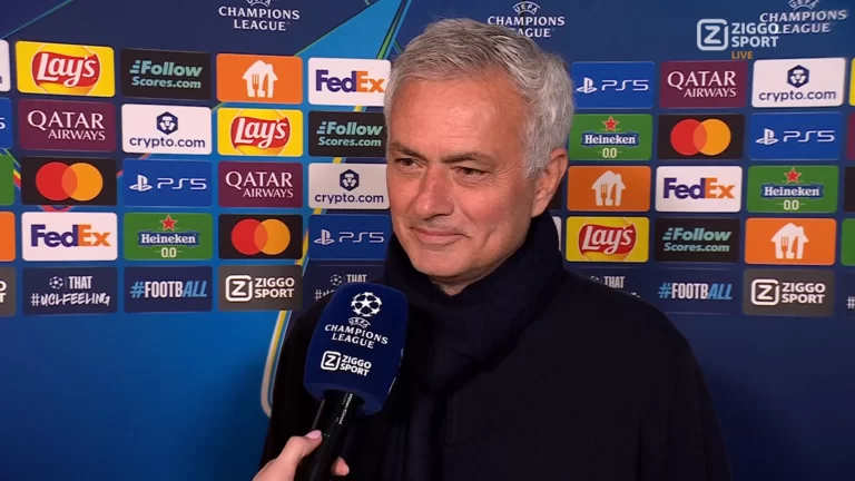 وسط أطلال ريال مدريد.. مورينيو يطير فرحًا بموقف بيريز | كووورة kooora logo