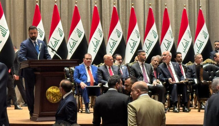 البرلمان العراقي يمنح الثقة لحكومة علي الزيدي