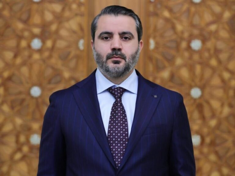 الشيباني يؤكد تعزيز التعاون وعمق العلاقات الأخوية بين سوريا والمغرب الشيباني يؤكد تعزيز التعاون وعمق العلاقات الأخوية بين سوريا والمغرب