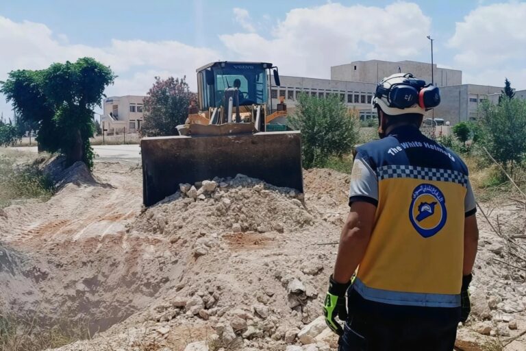 مديرية الطوارئ وإدارة الكوارث تعلن إغلاق 7 أنفاق في مدينة الطبقة بريف الرقة