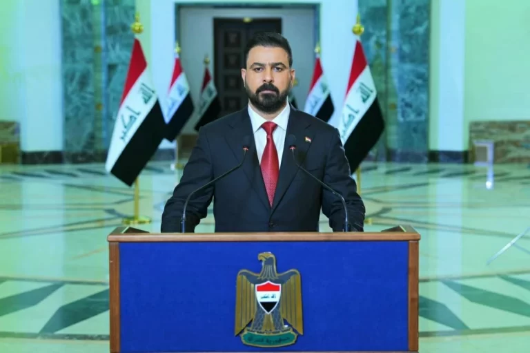 الزيدي يتولى الحكومة العراقية.. وقيادي ميليشياوي بيد واشنطن الزيدي يتولى الحكومة العراقية.. وقيادي ميليشياوي بيد واشنطن