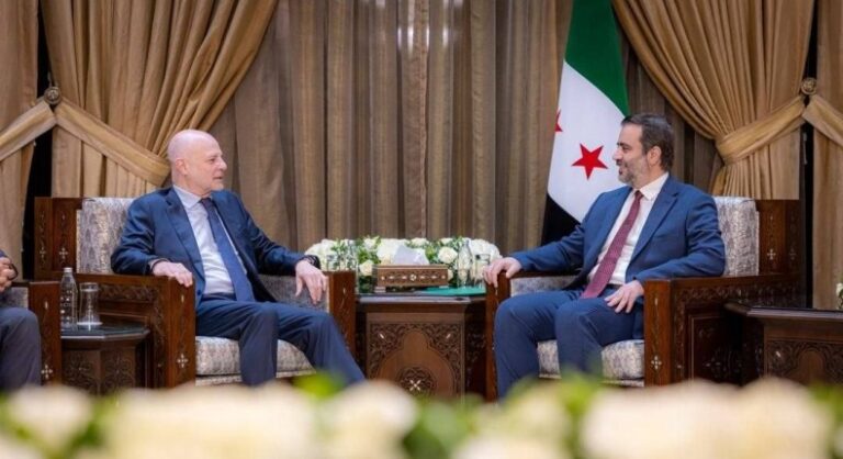 دمشق.. الشيباني وكوردوني يؤكدان أهمية التنسيق واحترام سيادة سوريا دمشق.. الشيباني وكوردوني يؤكدان أهمية التنسيق واحترام سيادة سوريا
