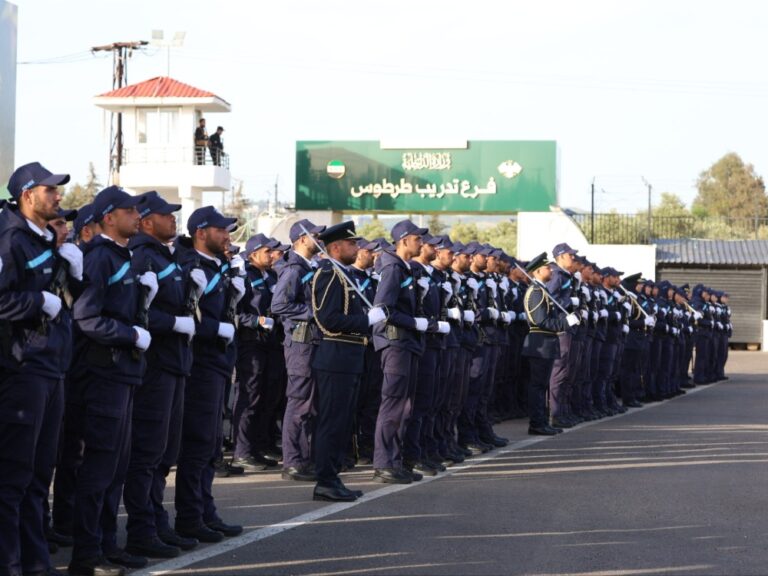 تخريج الدفعة الأولى من عناصر الشرطة السياحية في طرطوس تخريج الدفعة الأولى من عناصر الشرطة السياحية في طرطوس