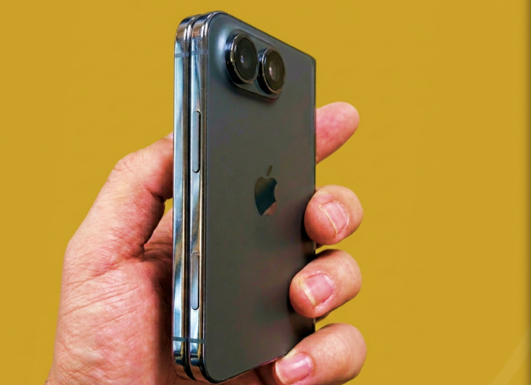تسريبات: مشاكل تصميم معقدة قد تؤجل هاتف iPhone Ultra القابل للطي إلى أجل غير محدد - التقنية بلا حدود