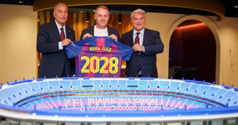 برشلونة يجدد عقد فليك حتى 2028 برشلونة يجدد عقد فليك حتى 2028