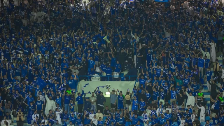 صور | الكشف عن قميص الهلال الثالث للموسم المقبل.. ما رأيك؟