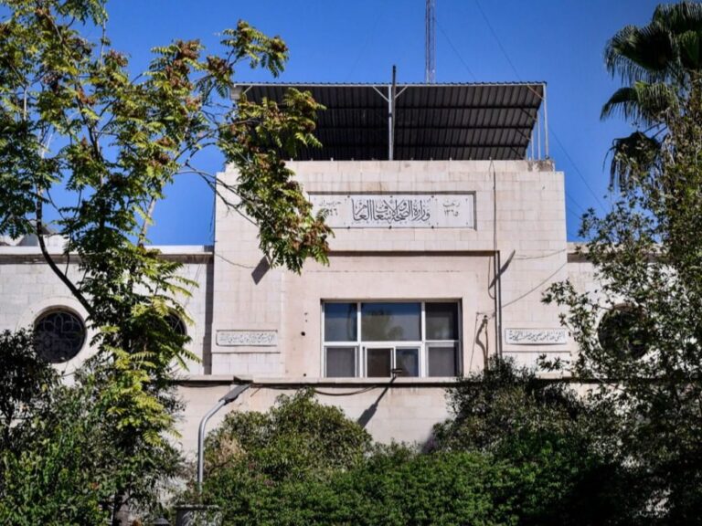 إنجازات وزارة الصحة في نيسان 2026: تحسينات جوهرية وخدمات متطورة وزارة الصحة تستعرض أبرز إنجازاتها خلال نيسان 2026