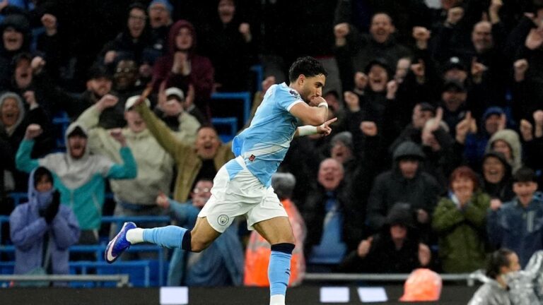تشكيل مانشستر سيتي أمام بورنموث في الدوري الإنجليزي.. موقف عمر مرموش