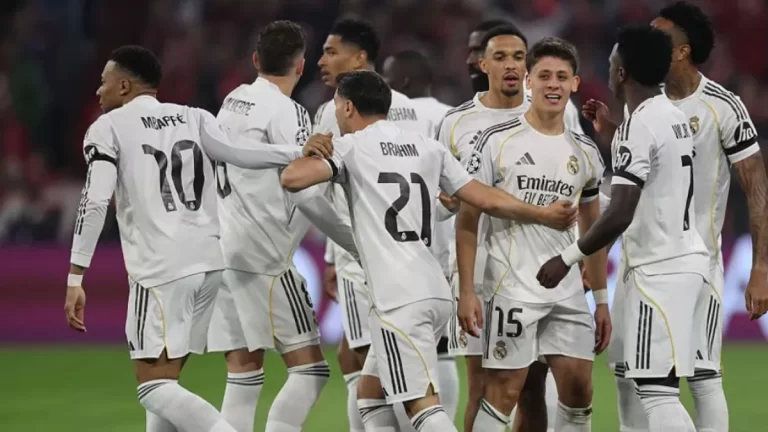 مورينيو يكشف عن صفقتين ناريتين لتعزيز ريال مدريد في الصيف المقبل بديل كارفاخال ومنافس أرنولد.. مورينيو يحدد أولى صفقات ريال مدريد الصيفية