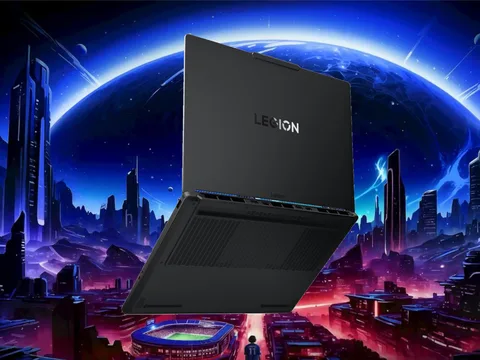 لينوفو تكشف عن حاسوب محمول للألعاب بشاشة OLED وحجم 15 بوصة وRTX 5070 لينوفو تطلق حاسوبا محمولا جديدا للألعاب بحجم 15 بوصة عالميا مزودا بوحدة معالجة الرسوميات RTX 5070 بسعة 12 جيجابايت وشاشة OLED بسطوع 1100 شمعة - التقنية بلا حدود