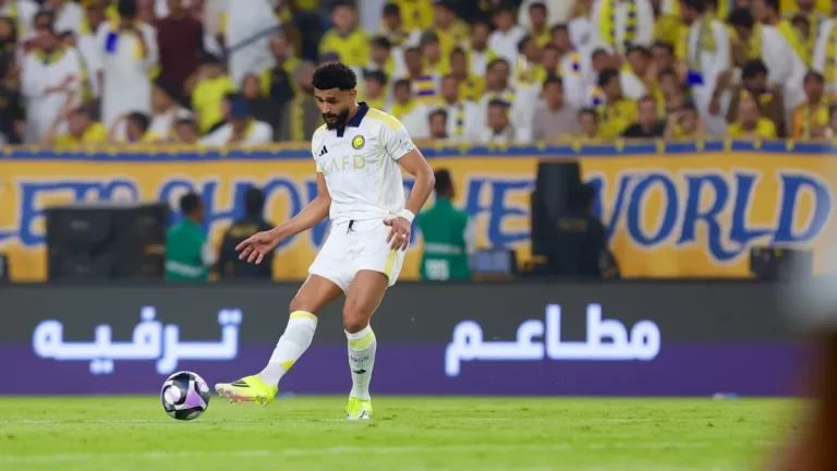 هل يحقق النصر الأرقام القياسية في دوري روشن بفضل العمري؟ العمري بعد التتويج: دوري روشن الأصعب.. والحمد لله على لقب النصر