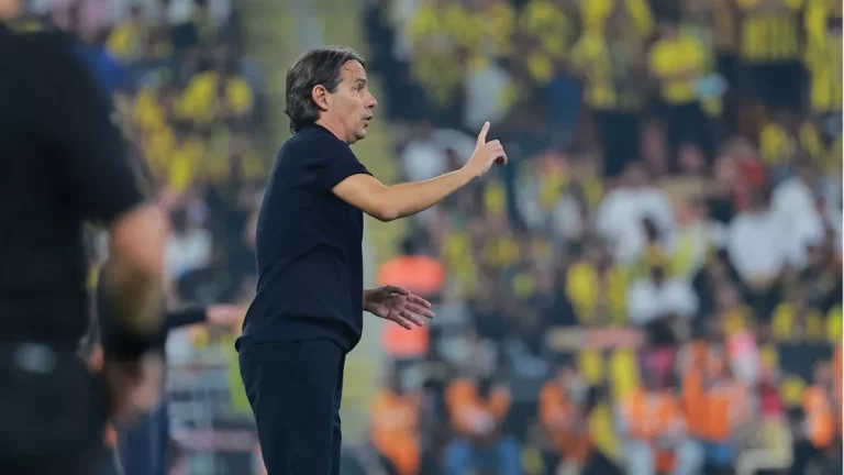يجب رحيله.. أسطورة الهلال يفتح النار على إنزاجي عقب خسارة دوري روشن
