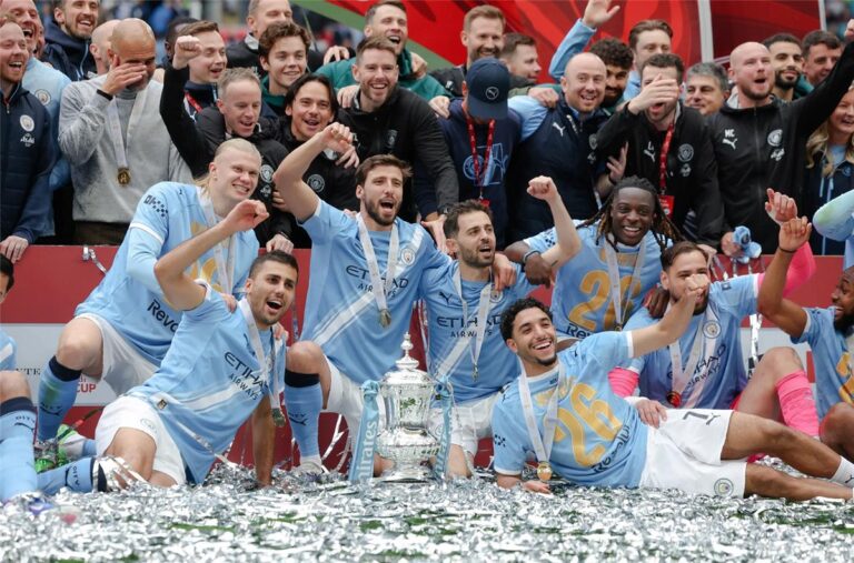 من سيكون البطل في مانشستر سيتي: الفائز بجائزة لاعب الموسم 2025/26؟ مانشستر سيتي يعلن الفائز بجائزة لاعب موسم 2025/26