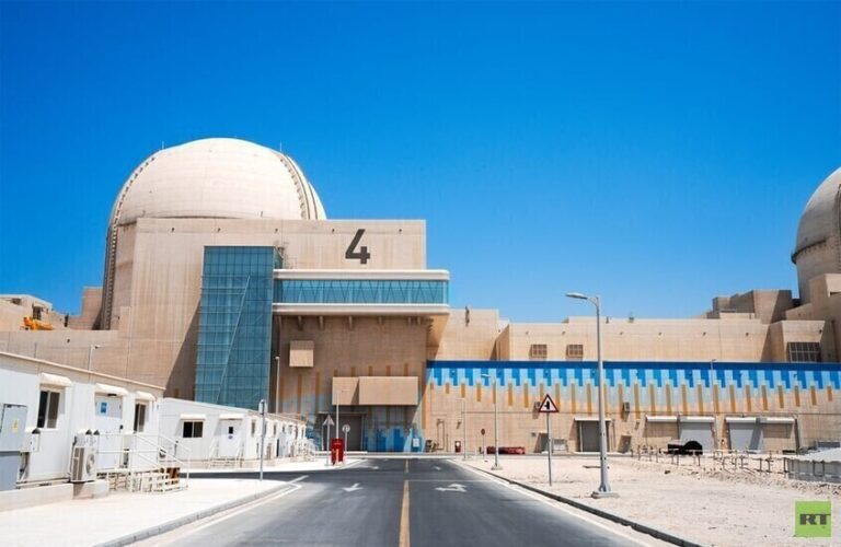 إيران ترد على الاتهامات الأمريكية حول الهجوم على محطة “براكة” النووية إيران تنفي اتهامات أمريكية بشأن هجوم على محطة "براكة" النووية في الإمارات