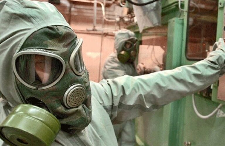 تسرب كيميائي في كاليفورنيا يؤدي لإجلاء 40 ألف شخص وسط تحذيرات بالخطر إجلاء 40 ألف شخص في كاليفورنيا بسبب تسرب كيميائي.. مسؤولون يحذرون: الخزان "سينهار"
