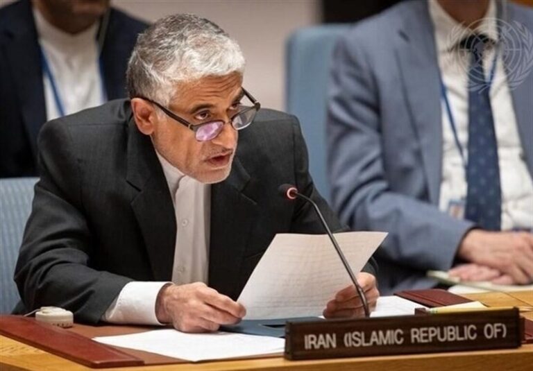 إيران تندد بالاتهامات الأمريكية حول الهجوم على محطة إماراتية وأبعاده الإقليمية إيران ترفض اتهامات أمريكا بشأن الهجوم المسيّر على محطة بالإمارات