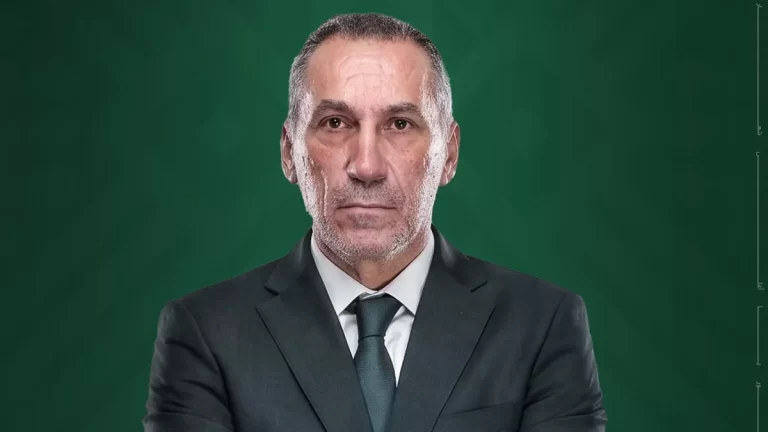 دونيس يكشف قائمة السعودية في تحدي كأس العالم 2026: أبرز الأسماء! دونيس يعلن قائمة منتخب السعودية في كأس العالم 2026