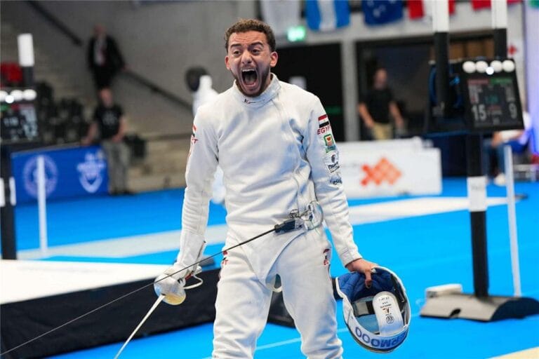محمد السيد يحصد ذهبية كأس العالم لسيف المبارزة في إنجاز تاريخي بسويسرا محمد السيد يفوز بذهبية كأس العالم لسيف المبارزة بسويسرا