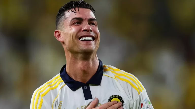 رونالدو يوجه "رسالة تاريخية" إلى جمهور النصر عقب التتويج بدوري روشن.. ماذا قال؟