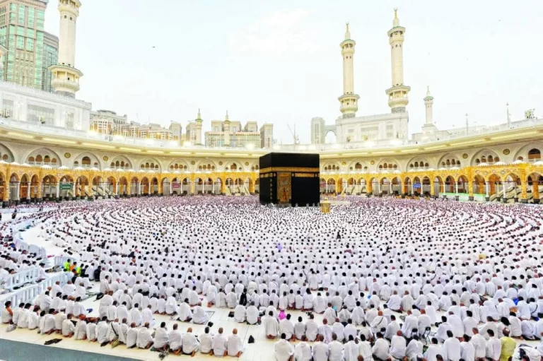 1,5 مليون حاج يصلون إلى مكة المكرمة عشية انطلاق المناسك