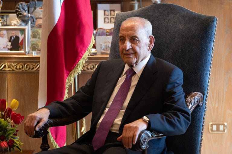 بري يحذر من تصعيد في لبنان ويشير إلى تداعيات “الجهاد الأكبر” لبنان.. بري يشير إلى "الجهاد الأكبر"
