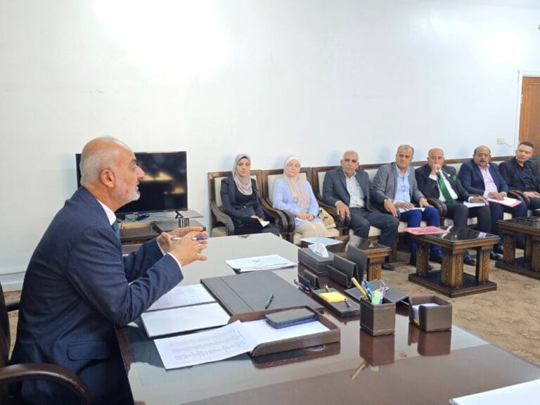 اجتماع في القنيطرة يكشف تحديات الواقع الخدمي والإداري للمحافظة اجتماع في القنيطرة يبحث الواقع الخدمي والإداري في المحافظة