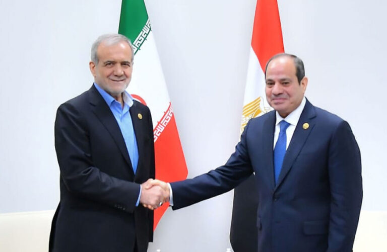 السيسي يؤكد أولوية الدبلوماسية لحماية سيادة دول الخليج amid التصعيد الإقليمي رفض قاطع للتصعيد.. السيسي يؤكد لبزشكيان أولوية الدبلوماسية وحماية سيادة دول الخليج