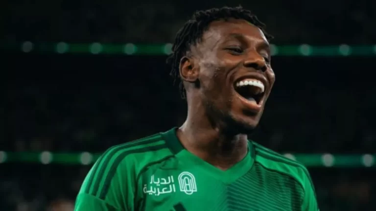 الأهلي والرائد يتوصلان لاتفاق تاريخي حول زكريا هوساوي بعد قرار الاتحاد لتجنب بند الاتحاد الصادم.. تفاصيل اتفاق الأهلي والرائد بشأن زكريا هوساوي