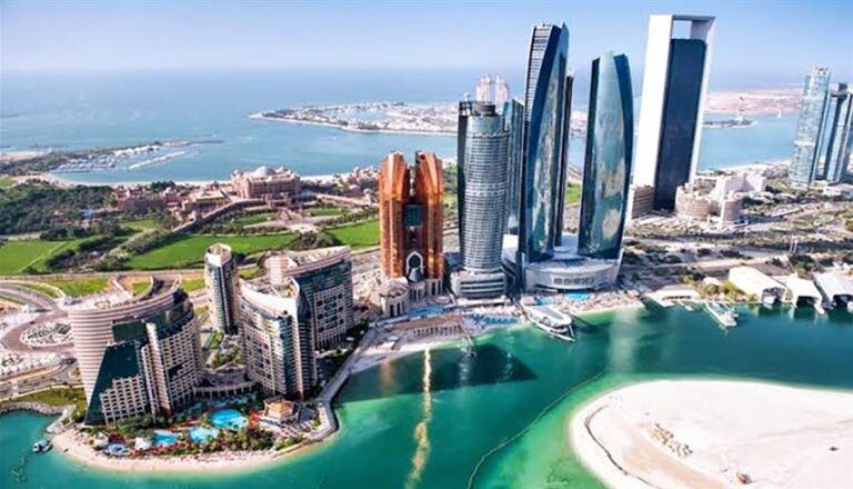 معادلة النمو المستدام: الإمارات تبني مصدات اقتصادية  لتجاوز تداعيات الحروب والأزمات