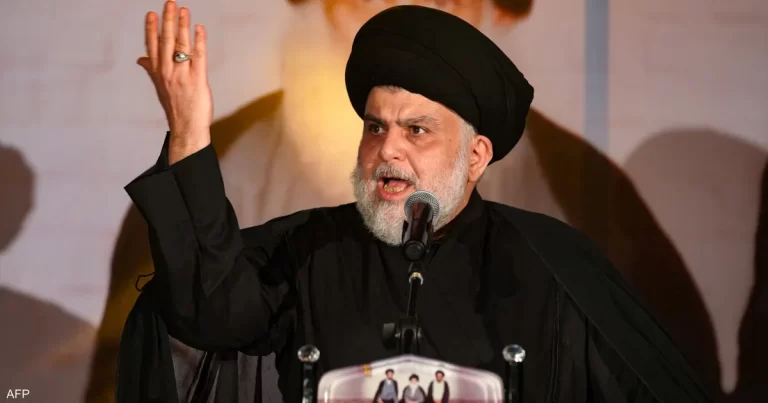 الصدر يعلن انفصال “سرايا السلام” وتأثيراته على الاستقرار الإقليمي الصدر يعلن انفصال "سرايا السلام" والتحاقها بالدولة