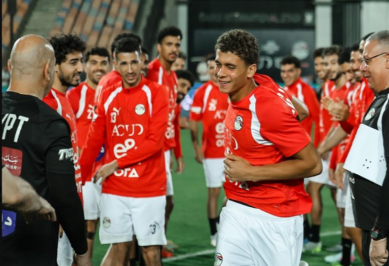 مرموش وحمزة عبد الكريم ينضمان إلى معسكر منتخب مصر استعدادا لمواجهة روسيا