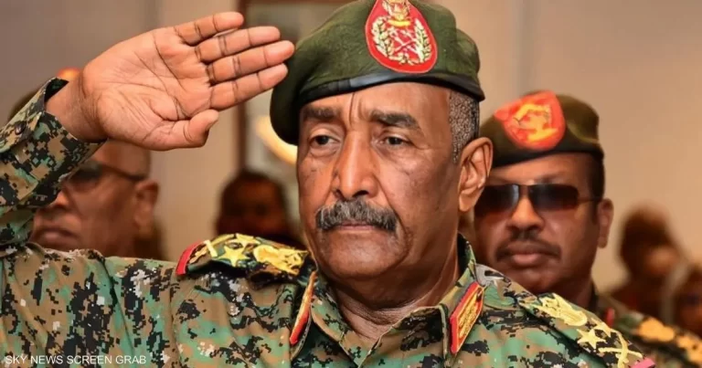اتهامات للبرهان بمحاولة ترسيخ سلطته والتمهيد لعودة الإخوان