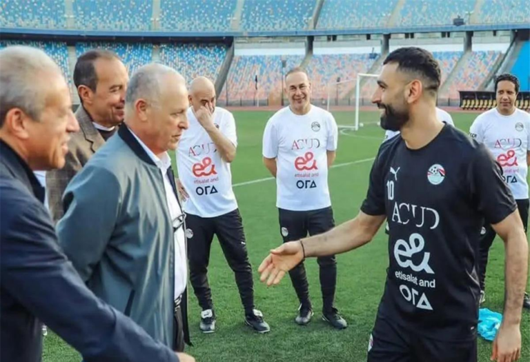 "لن نكتفي بالمشاركة المشرفة".. رئيس الاتحاد المصري يرفع سقف طموح الفراعنة عاليا مع صلاح في المونديال