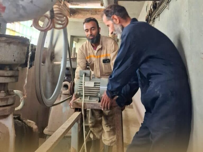 توقف محطات مياه الرقة لا يؤثر على إمدادات المياه للأهالي بحسب وزارة الطاقة وزارة الطاقة: توقف محطات مياه في الرقة لم يؤثر على ضخ المياه للأهالي