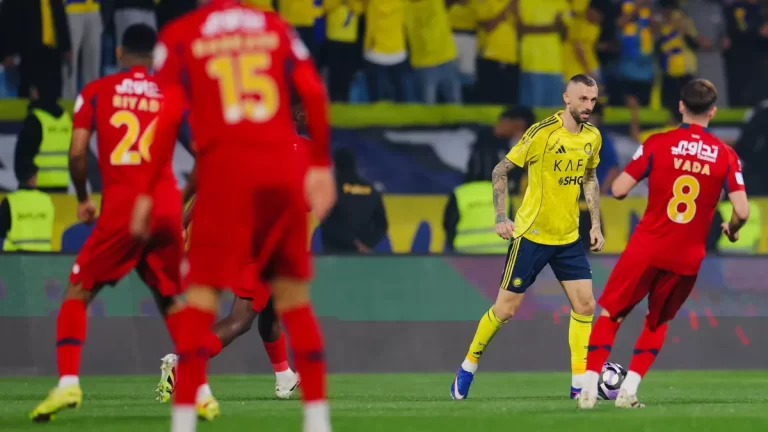 شروط النصر لإعادة التفاوض مع بروزوفيتش وسط تهديد بديل أجنبي بروزوفيتش والنصر.. "شرط" يعطل تجديد اللاعب وحل سحري للأزمة