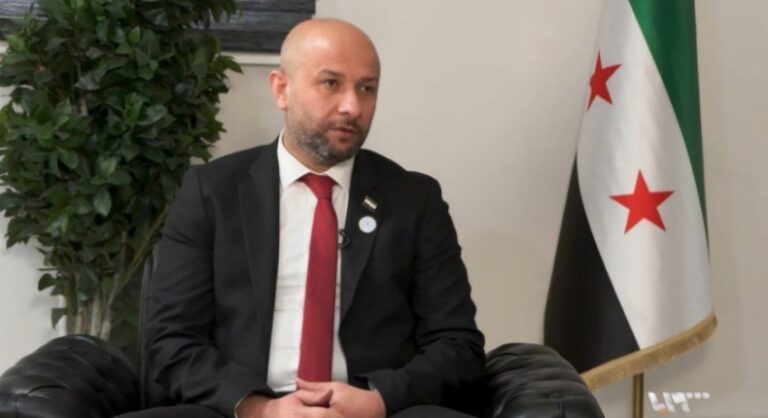 وزير الطوارئ: كوادرنا تواصل استنفارها الشامل استجابة لتداعيات فيضان الفرات