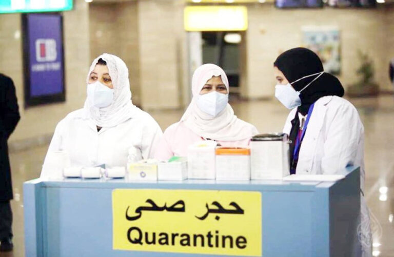 مصر ترفع درجة الاستعداد بالمنافذ الجوية احترازا من مخاطر إيبولا